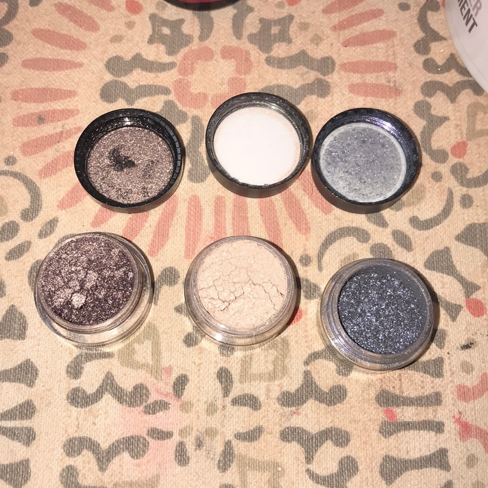 Mac pigment eyeshadows
